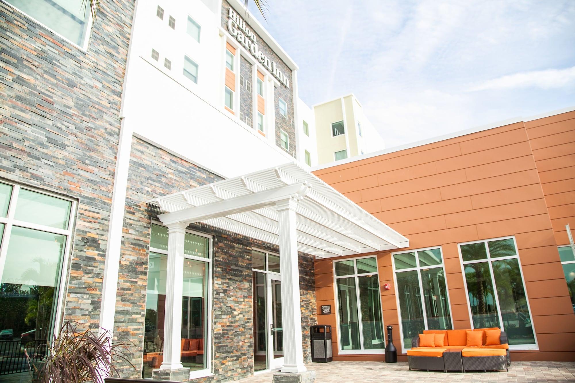 Hilton Garden Inn Tampa Suncoast Parkway Lutz Exterior photo