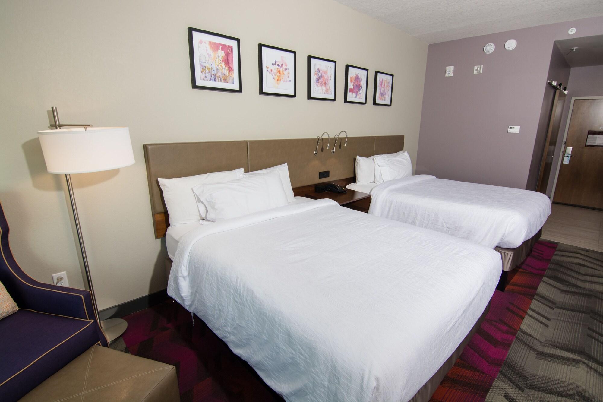 Hilton Garden Inn Tampa Suncoast Parkway Lutz Exterior photo